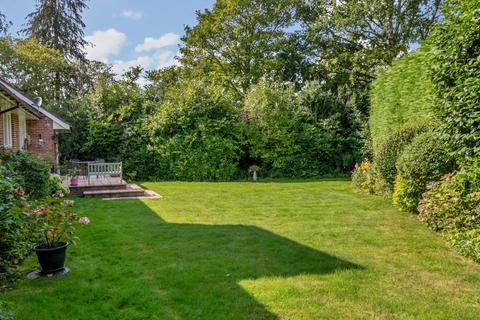 Glenbower Beech Road, Chandler's Ford, Eastleigh, SO53 1LR