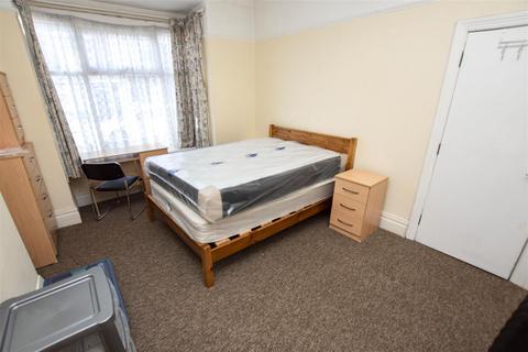 undefined, Raddlebarn Road, Birmingham B29