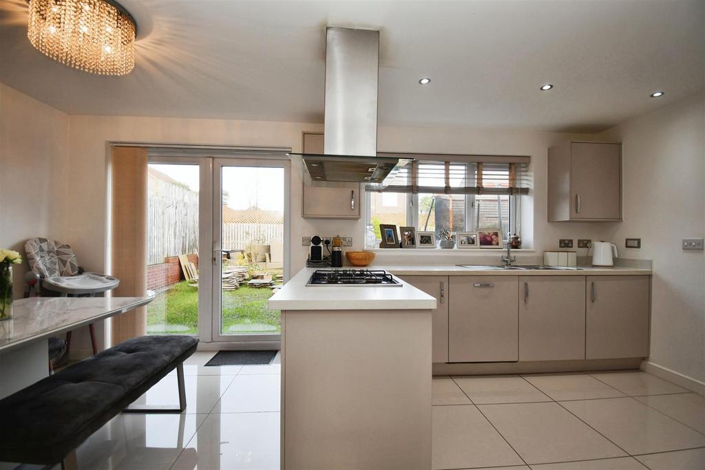 Kitchen / diner