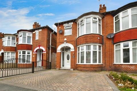 3 bedroom semi-detached house for sale, Watt Street, Hull