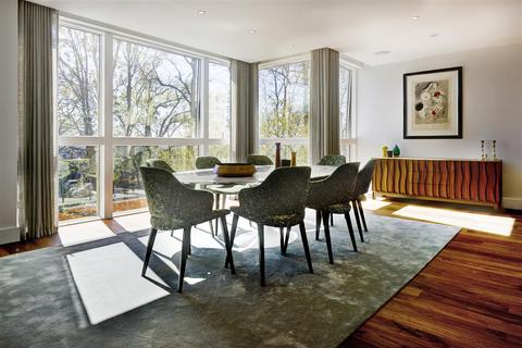 4 bedroom flat for sale, Penthouse Apartment, Hampstead, NW3