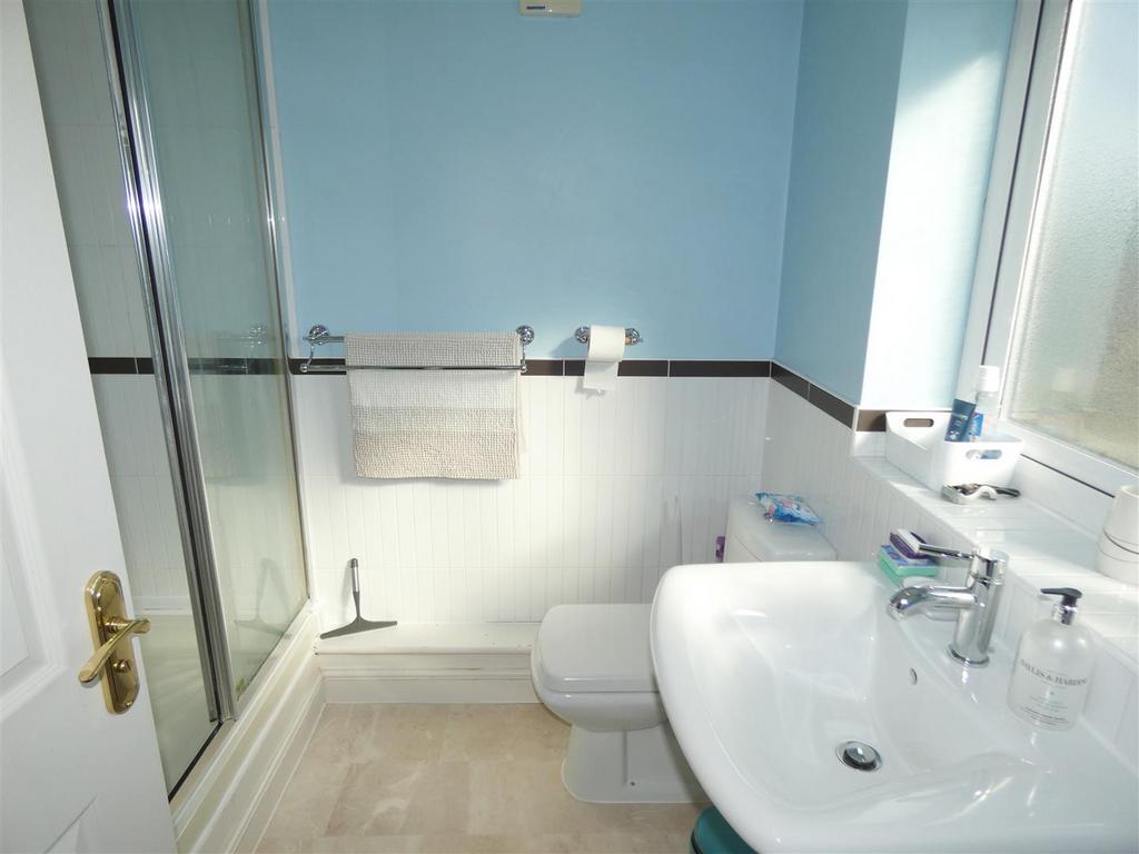 Bedroom Two Ensuite