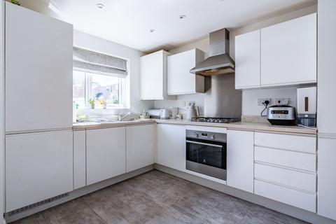 8 Snowdrop Drive, Emersons Green, Bristol, BS16 7LF