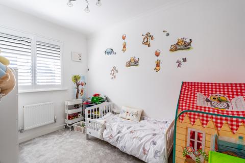 8 Snowdrop Drive, Emersons Green, Bristol, BS16 7LF