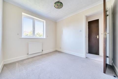 7 Lammas Road, Godalming, GU7 1YL