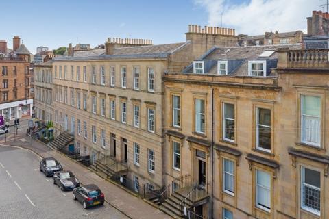 2 bedroom flat to rent, Lynedoch Street, Glasgow G3