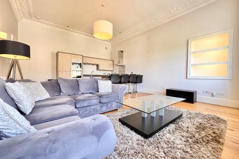 2 bedroom flat to rent, Lynedoch Street, Glasgow G3