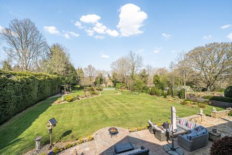 Woodmans Retreat Ballsdown, Chiddingfold, Godalming, GU8 4XJ