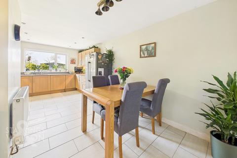 3 bedroom detached bungalow for sale, Norwich Road, Barnham Broom, Norwich