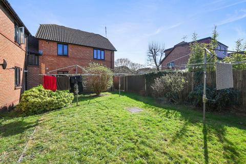 58 Sopwith Close, Kingston Upon Thames, KT2 5RN