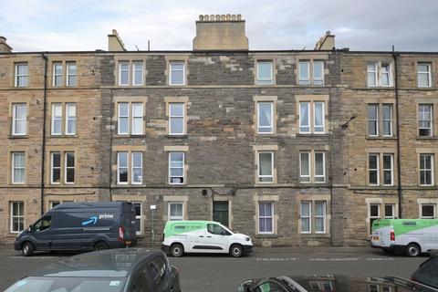 1 bedroom flat for sale, 3F2  7 Elliot Street, Edinburgh, EH7 5LX