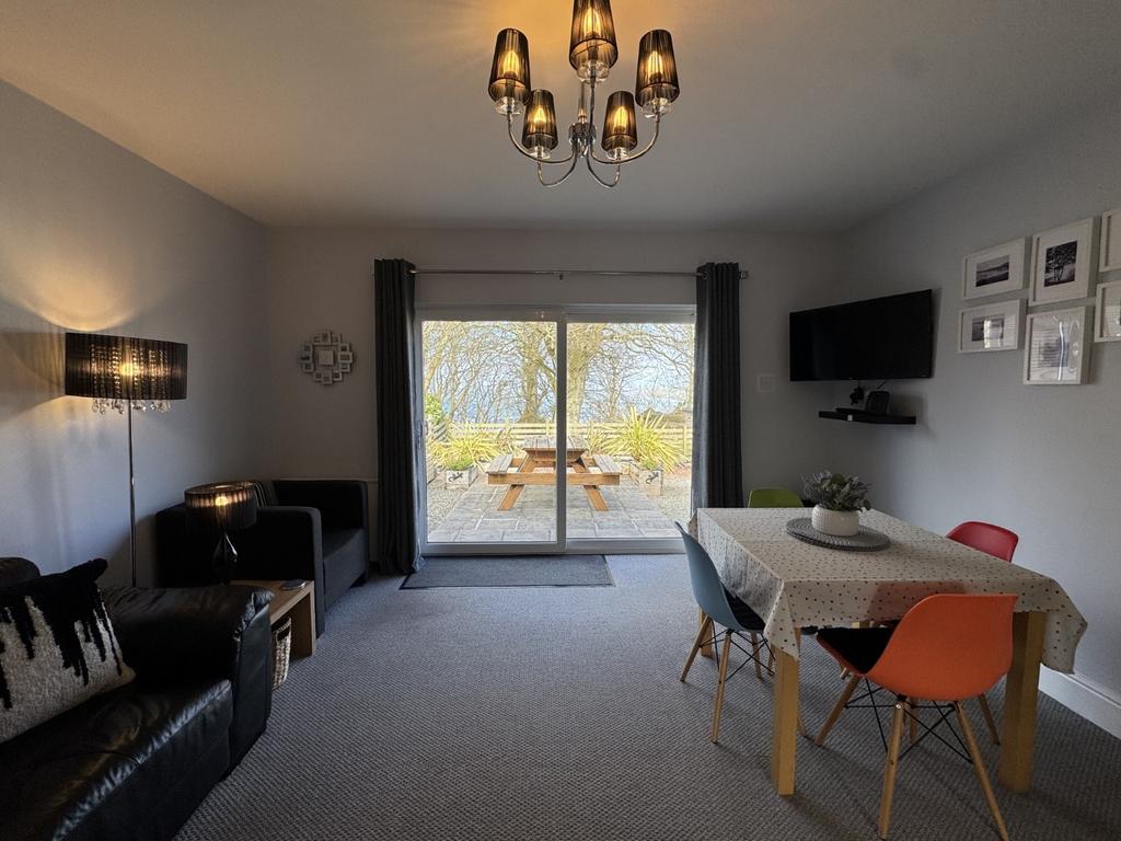 Open Plan Living & Kitchen Space