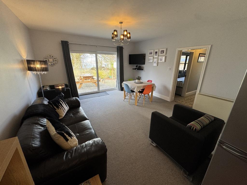 Open Plan Living & Kitchen Space