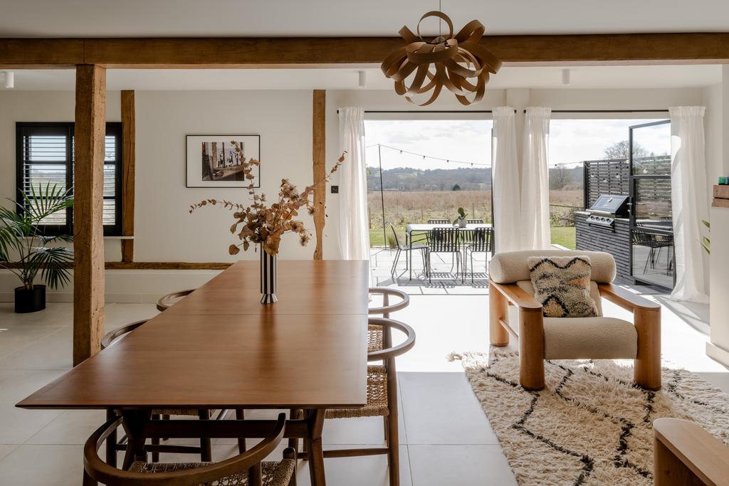 274342 - TMH EAST HEATH BARN-118.jpg