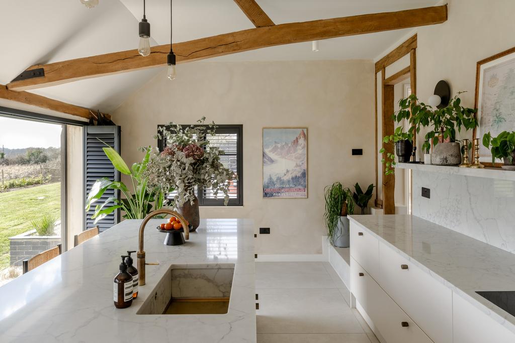 274360 - TMH EAST HEATH BARN-136.jpg