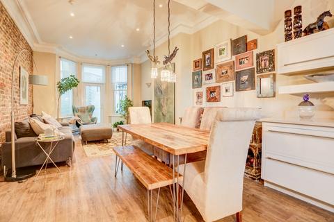4 bedroom flat for sale, Wilbury Villas, Hove, BN3