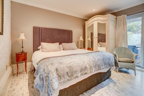 4 bedroom flat for sale, Wilbury Villas, Hove, BN3