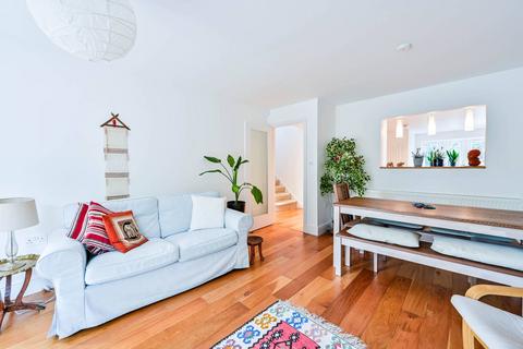 6 Golfside Close, New Malden, KT3 4RH