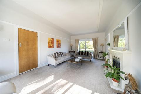 4 bedroom detached house for sale, Barnston Road, Heswall, Wirral
