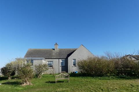 4 bedroom detached house for sale, Quoyangry, St. Margarets Hope, South Ronaldsay, Orkney, KW17 2TG