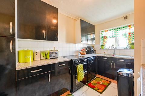 2 bedroom flat for sale, Attlee Terrace, Prospect Hill, Walthamstow, London, E17