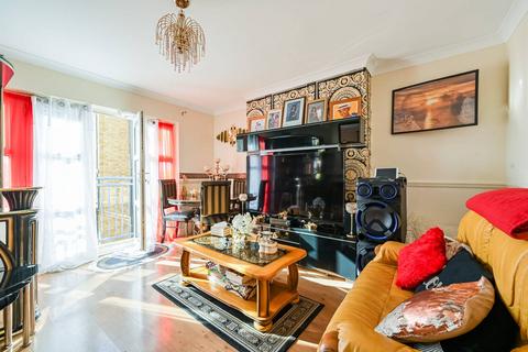 2 bedroom flat for sale, Attlee Terrace, Prospect Hill, Walthamstow, London, E17