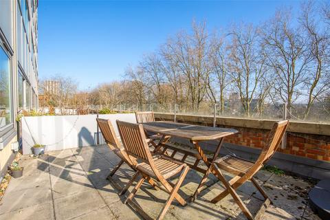 3 bedroom apartment for sale, Southey House, Bristol BS1