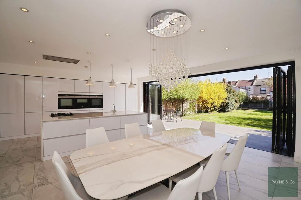 Kitchen Diner