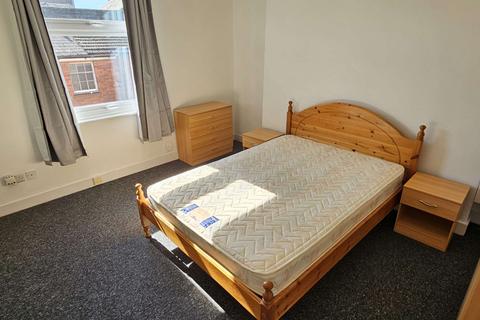 2 bedroom flat to rent, 14 Wellington Street, Luton LU1