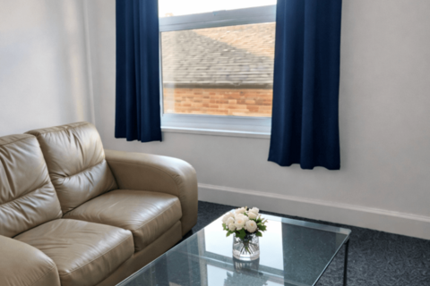 undefined, 14 Wellington Street, Luton LU1
