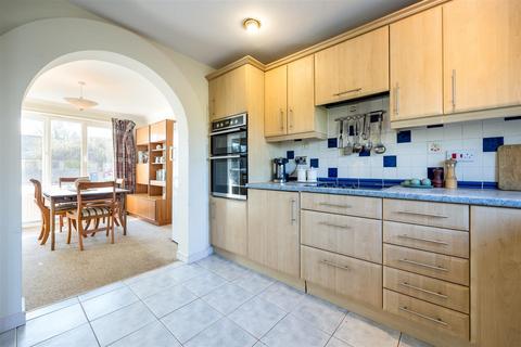 4 bedroom detached house for sale, Park Close, Kirtlington