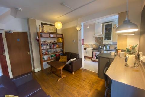 4 bedroom terraced house to rent, Milner Road, Brighton BN2