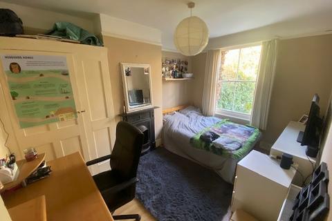 4 bedroom terraced house to rent, Milner Road, Brighton BN2