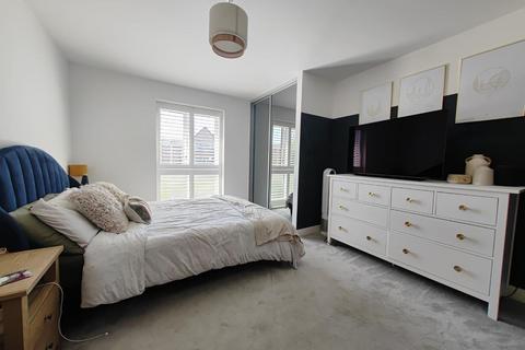 2 bedroom apartment for sale, Sherman Avenue, Arborfield Green