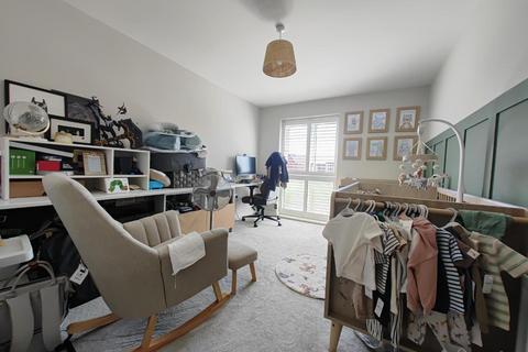 2 bedroom apartment for sale, Sherman Avenue, Arborfield Green