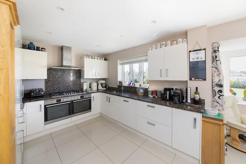 4 Brind Close, Steventon, Abingdon, OX13 6FG