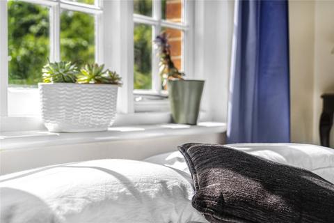 3 bedroom semi-detached house for sale, Sidings Cottages, Merrow GU4