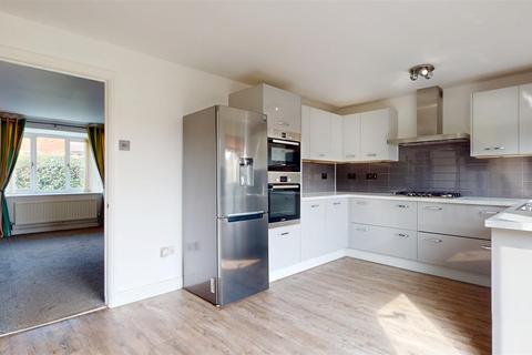 3 bedroom link detached house for sale, Stonegate., Bancroft, Milton Keynes