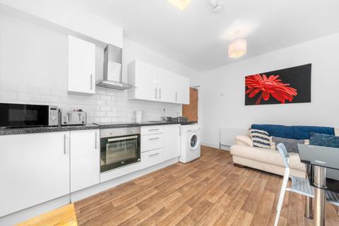 3 bedroom flat to rent, Sauchiehall Lane, Glasgow City, Glasgow, G2