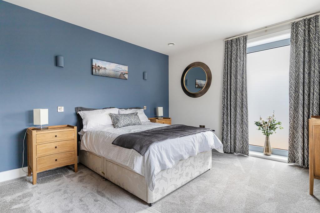 B 27 - Charles Court Lympstone - 250404