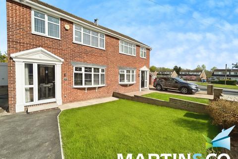 3 bedroom semi-detached house for sale, Fishponds Drive, Wakefield WF4
