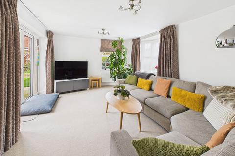 32 Gerway Close, Ottery St Mary, EX11 1GL