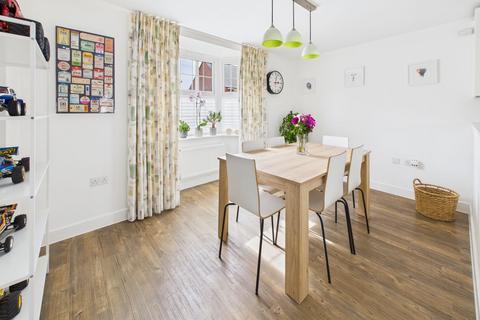 32 Gerway Close, Ottery St Mary, EX11 1GL