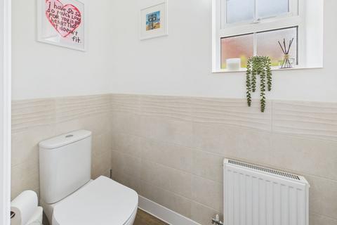 32 Gerway Close, Ottery St Mary, EX11 1GL