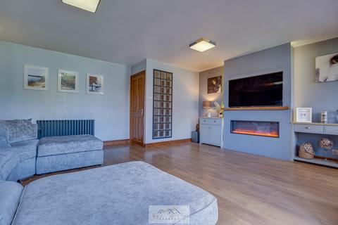 4 Caldbeck Place, North Anston, Sheffield, S25 4JY