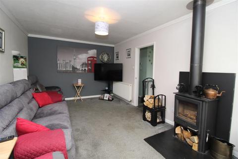 32 Hampton Close, Herne Bay, CT6 8BZ