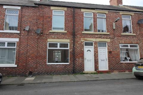3 bedroom terraced house to rent, 31 Bell Street, Bishop Auckland
