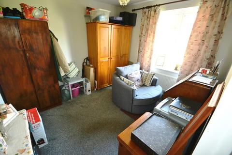 73 Elm Road, Albrighton, Wolverhampton, WV7 3LN