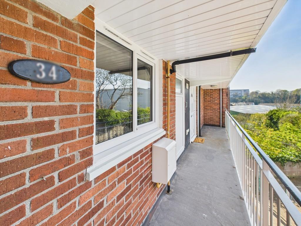 Cam03974 g0 pr0122 still021