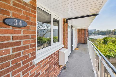 undefined, Stonehall Flats, Plymouth PL1